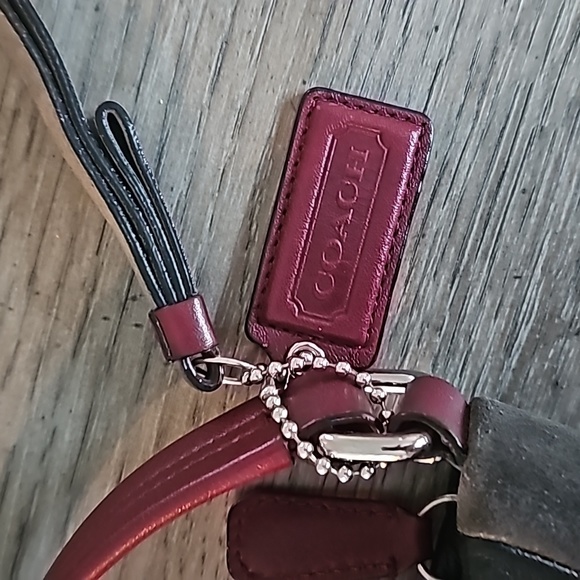 Coach Quilted Leather Tote Bag - Picture 7 of 8